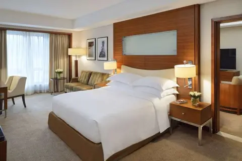 Mövenpick Hotel & Appartementen Bur Dubai in Dubai — foto 3