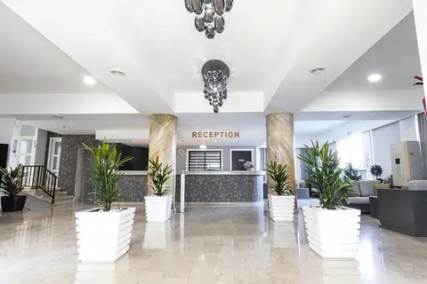 Vrissaki Hotel Apartments in Paralimni — foto 2