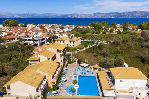 Kavos Plaza in Δημοτική Ενότητα Λευκιμμαίων — foto 14