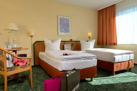 Hotel Berlin Lichtenberg in Berlijn — foto 6
