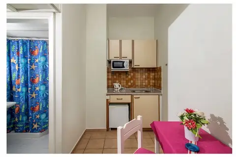 Semiramis Apartments in Δημοτική Ενότητα Μαλίων — foto 9