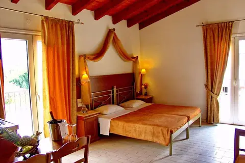 Camelot Royal Beds in Δημοτική Ενότητα Μαλίων — foto 14