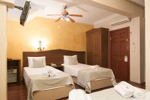 Mevlana Hotel in Fatih — foto 5