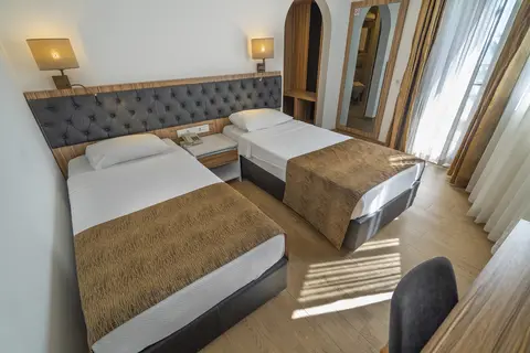 Kleopatra Celine Hotel in Alanya — foto 18
