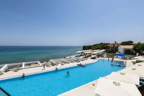 Cavo Orient Beach Hotel in Kypseli, foto 12