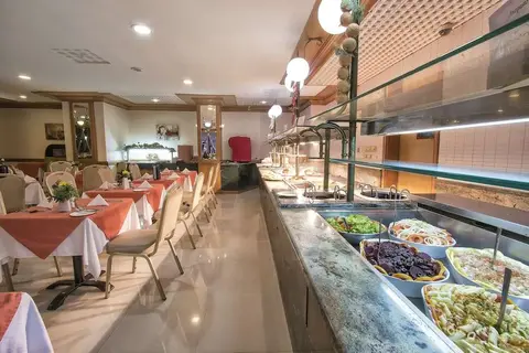 Canifor Hotel in San Pawl il-Baħar — foto 11
