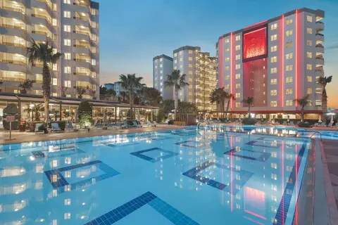 Ramada Resort by Wyndham Lara in Göle — foto 2