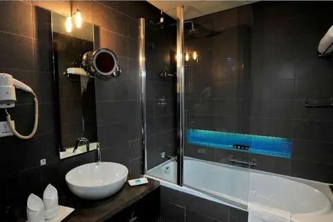 Hues Boutique Hotel in ديرة — foto 11