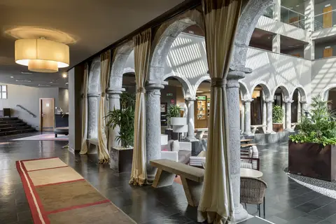 Parador de La Seu d’Urgell in Pyreneeën — foto 19