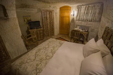 Agarta Cave Hotel in Göreme — foto 5