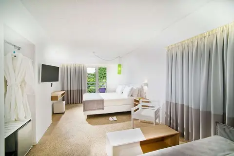 Marathon Beach Resort in Νέα Μάκρη — foto 14