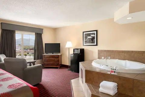 Ramada Pigeon Forge North in Pigeon Forge — foto 22