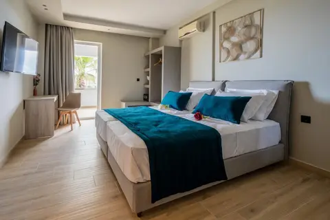 Nicolas Grand Suites in Καρδάμαινα — foto 23