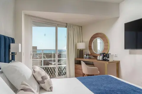 Hotel Costa Málaga by Pierre & Vacances (adults recommended) in Torremolinos — foto 28