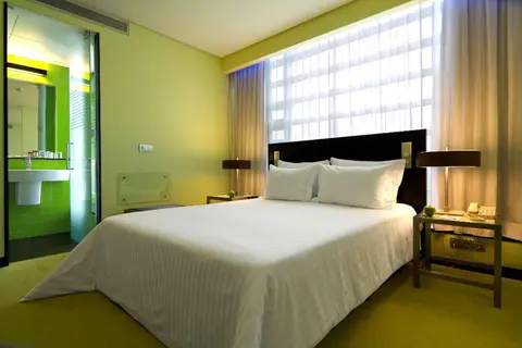 SANA Capitol Hotel in Almada — foto 3