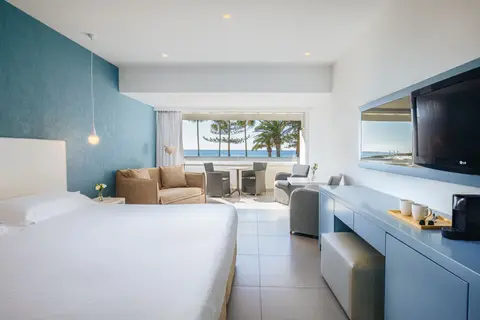 Nissi Beach Resort in Ayia Napa — foto 11