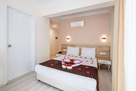 Viking Beach Hotel in Kemer