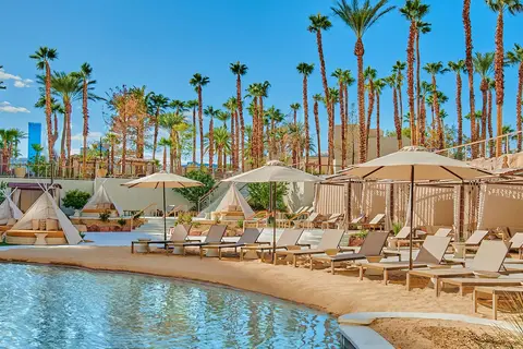 Virgin Hotels Las Vegas Curio Collection by Hilton in Paradise — foto 26
