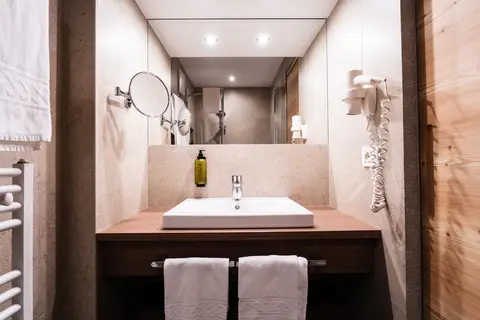 Hotel Astor Suites - logies en ontbijt in Sëlva Wolkenstein in Gröden Selva di Val Gardena, foto 11