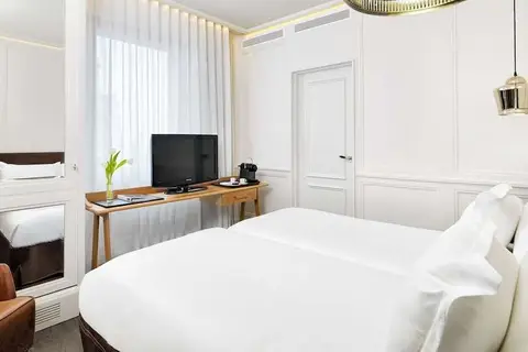 H10 Montcada in Barcelona — foto 16