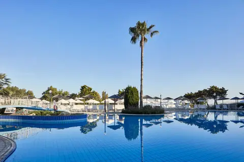 TUI Blue Atlantica Bay in Agios Tychonos — foto 21