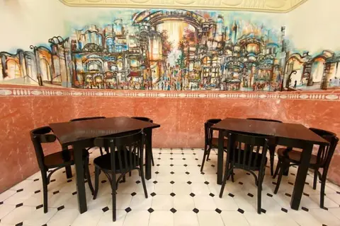 Peninsular in Barcelona — foto 4