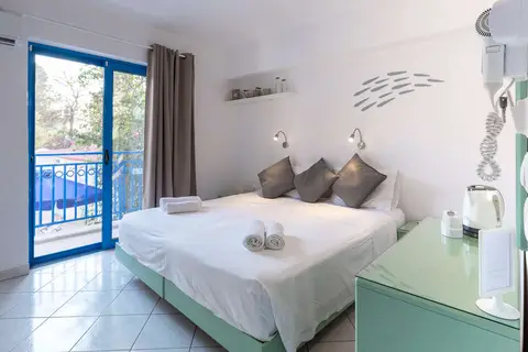Nathalie Hotel in Ιαλυσός — foto 19