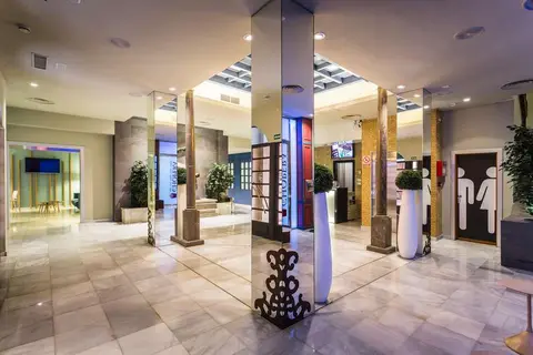 Hotel Comfort Dauro 2 in Granada — foto 17