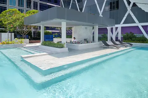 Mode Sathorn in Bangkok — foto 10