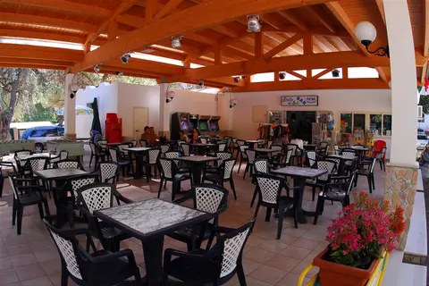 Camping Stella Del Sud in Rodi Garganico — foto 8