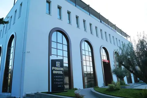 Portik Hotel in Berat — foto 7