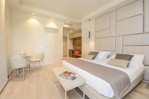 Villa Garuti Hotel in Padenghe sul Garda, foto 16