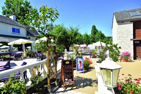 Camping Le Domaine De La Brèche in Varennes-sur-Loire — foto 15