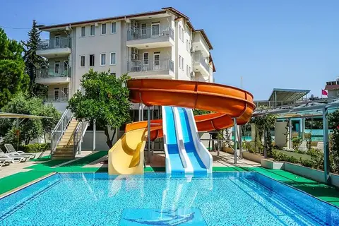 Cats Garden Family Hotel in Manavgat
