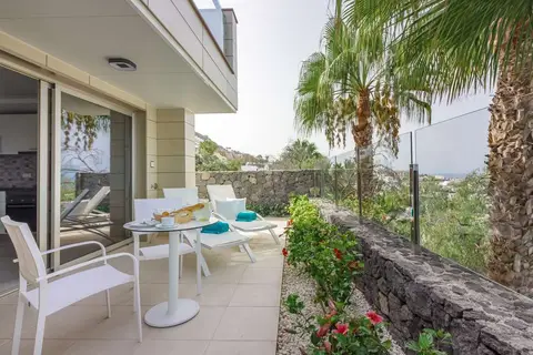 Klayman Diamond Aparthotel in Tamaimo — foto 9