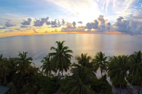 Canareef Resort Maldives in ހިތަދޫ — foto 9