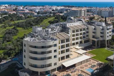 Holiday Inn Algarve Albufeira by IHG in Albufeira — foto 3