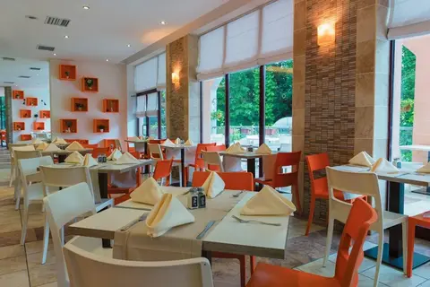 Odessos Park Hotel in СПА център Ривиера Бийч — foto 4