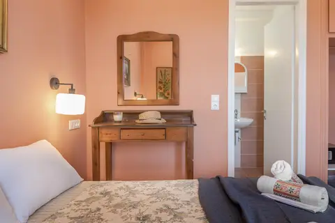 Thires Guesthouse in Δημοτική Ενότητα Ζακυνθίων — foto 20