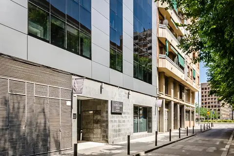 Ikonik Lex in L'hospitalet De Llobregat — foto 19