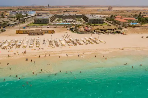 Hotel Oasis Salinas Sea in Santa Maria