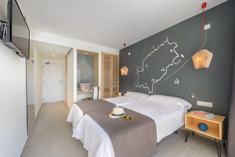 Hotel Vibra Cala Tarida foto 21