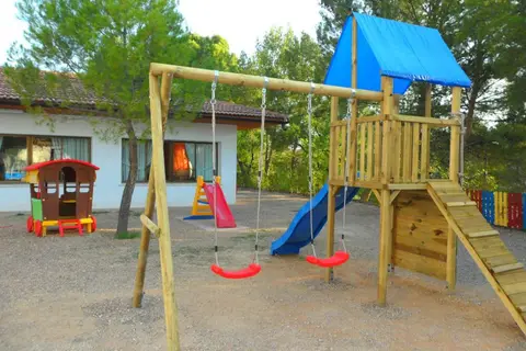 Lago Resort in Nuévalos — foto 3