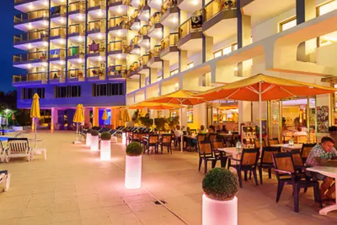 Beverly Park Hotel & Spa in Blanes — foto 4