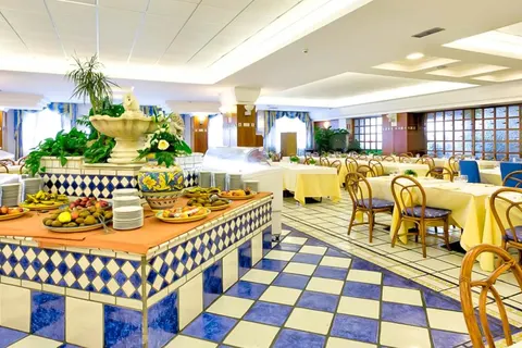 Antares Complex - All inclusive in Letojanni — foto 11