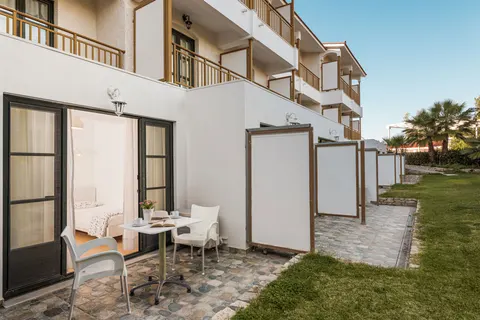 Fly & Go Hydrele Beach & Village in Municipal Unit of Pythagoreio — foto 17