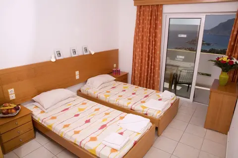 Pantheon Hotel in Αντιμάχεια — foto 20