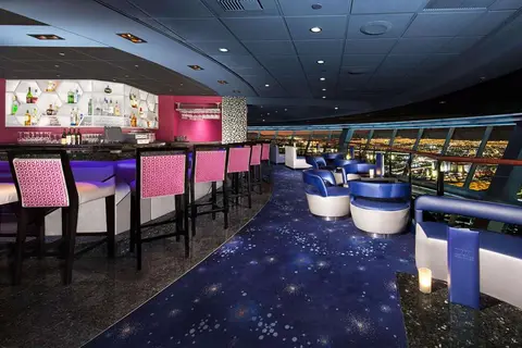 The Strat Hotel Casino & Tower in Las Vegas — foto 16