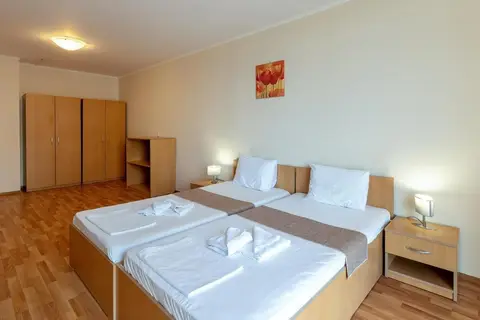 Midia Family Resort in Aheloy (Pomorie) — foto 4