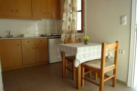 Haris Beach Appartementen in Κοκκίνη Χάνι — foto 7